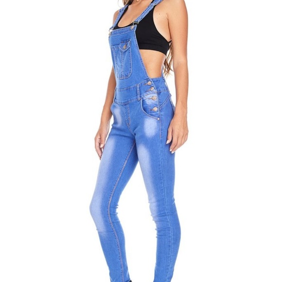 Vinizbena Overalls - Picture 2 of 3